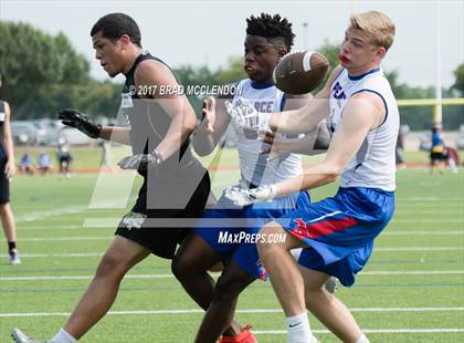 Thumbnail 2 in Denison vs. Pearce (7-on-7 Texas State Qualifying Tournament) photogallery.