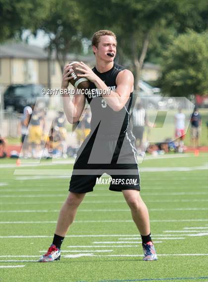 Thumbnail 1 in Denison vs. Pearce (7-on-7 Texas State Qualifying Tournament) photogallery.