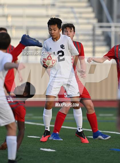 Thumbnail 1 in Lee [Robert E.] vs Central Catholic photogallery.