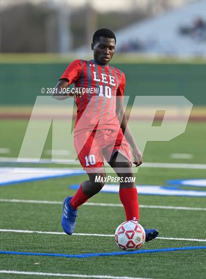 Thumbnail 1 in Lee [Robert E.] vs Central Catholic photogallery.