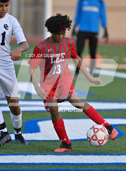 Thumbnail 1 in Lee [Robert E.] vs Central Catholic photogallery.