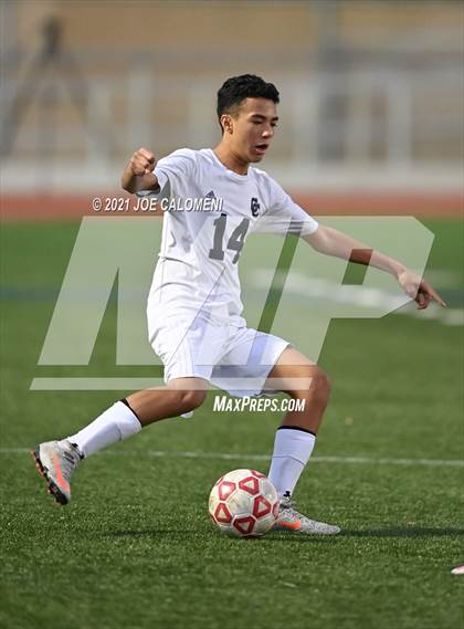 Thumbnail 3 in Lee [Robert E.] vs Central Catholic photogallery.