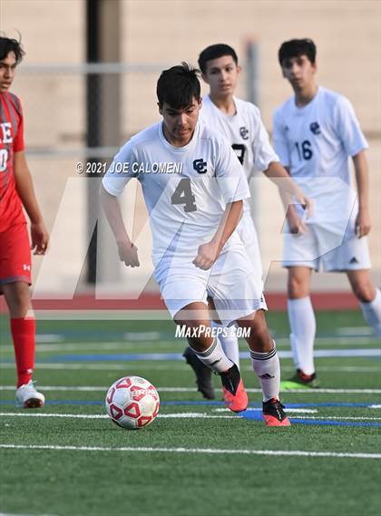 Thumbnail 2 in Lee [Robert E.] vs Central Catholic photogallery.