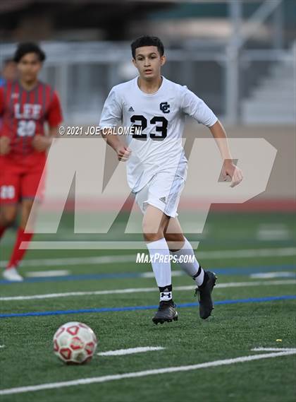 Thumbnail 1 in Lee [Robert E.] vs Central Catholic photogallery.