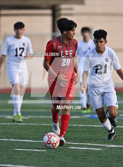 Thumbnail 3 in Lee [Robert E.] vs Central Catholic photogallery.