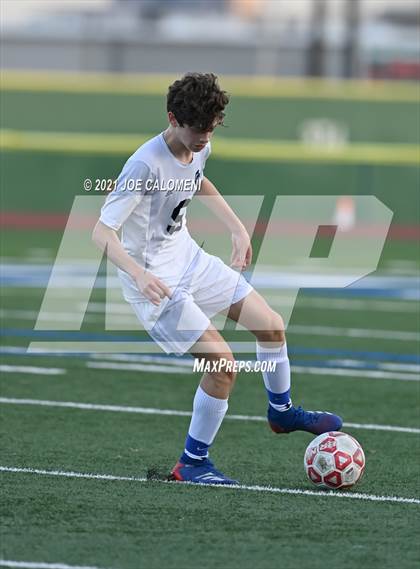 Thumbnail 1 in Lee [Robert E.] vs Central Catholic photogallery.