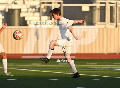Thumbnail 2 in Lee [Robert E.] vs Central Catholic photogallery.