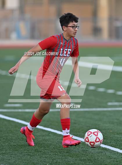 Thumbnail 1 in Lee [Robert E.] vs Central Catholic photogallery.