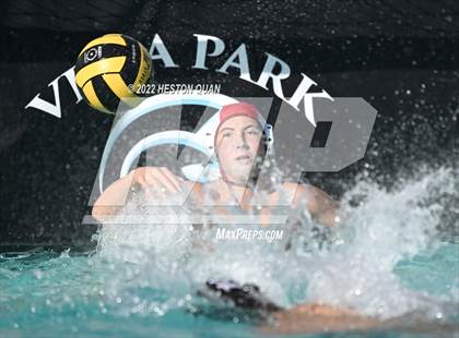 Thumbnail 1 in Esperanza @ Villa Park photogallery.
