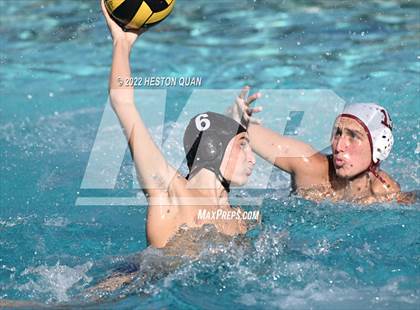 Thumbnail 1 in Esperanza @ Villa Park photogallery.