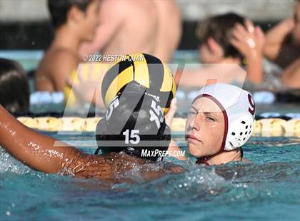 Thumbnail 2 in Esperanza @ Villa Park photogallery.
