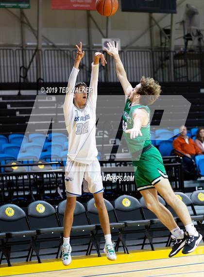Thumbnail 3 in Los Altos vs. St. Mary's (S.C. Warriors/Aptos Tournament) photogallery.