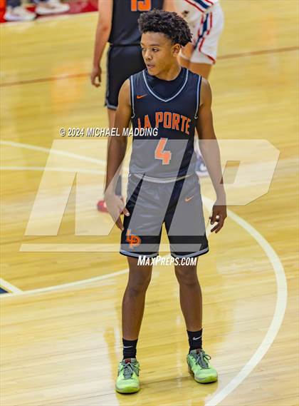Thumbnail 1 in Hardin-Jefferson VS La Porte (Hardin-Jefferson Basketball Tournament) photogallery.