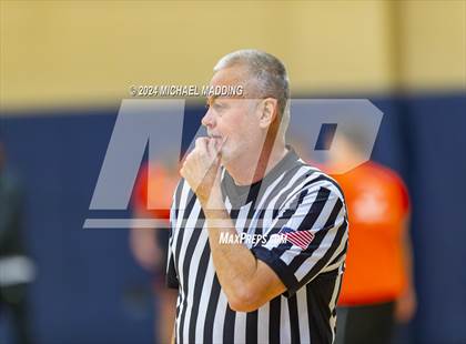 Thumbnail 2 in Hardin-Jefferson VS La Porte (Hardin-Jefferson Basketball Tournament) photogallery.