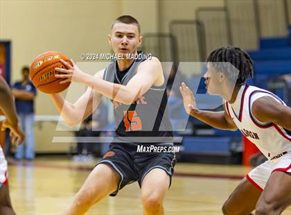 Thumbnail 1 in Hardin-Jefferson VS La Porte (Hardin-Jefferson Basketball Tournament) photogallery.