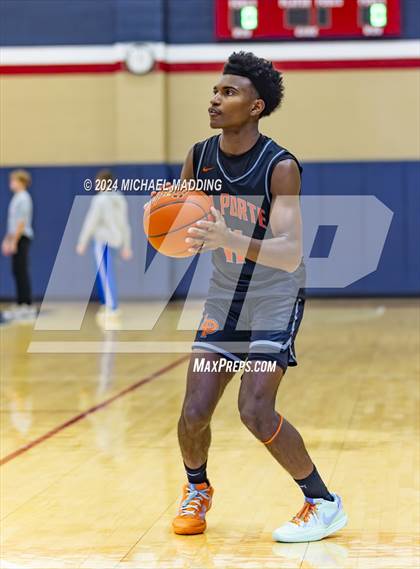 Thumbnail 2 in Hardin-Jefferson VS La Porte (Hardin-Jefferson Basketball Tournament) photogallery.
