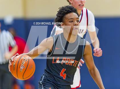 Thumbnail 2 in Hardin-Jefferson VS La Porte (Hardin-Jefferson Basketball Tournament) photogallery.