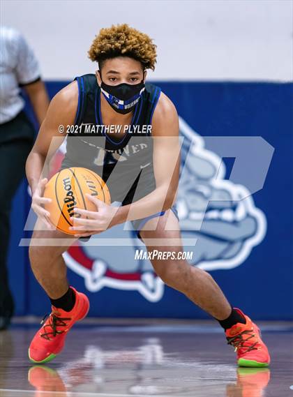Thumbnail 2 in Westover @ Terry Sanford photogallery.