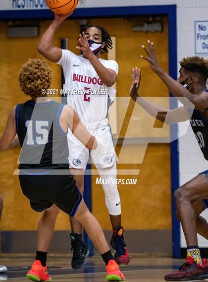 Thumbnail 2 in Westover @ Terry Sanford photogallery.