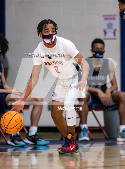 Thumbnail 1 in Westover @ Terry Sanford photogallery.