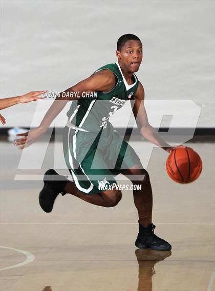 Thumbnail 3 in Fairfax vs. Executive Prep Academy of Finance (Rose City Roundball Classic) photogallery.