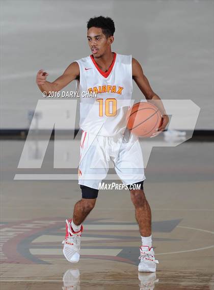 Thumbnail 2 in Fairfax vs. Executive Prep Academy of Finance (Rose City Roundball Classic) photogallery.