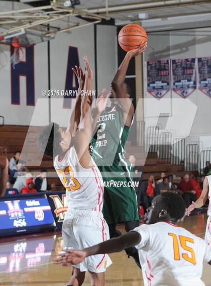 Thumbnail 2 in Fairfax vs. Executive Prep Academy of Finance (Rose City Roundball Classic) photogallery.