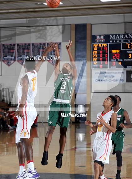 Thumbnail 2 in Fairfax vs. Executive Prep Academy of Finance (Rose City Roundball Classic) photogallery.