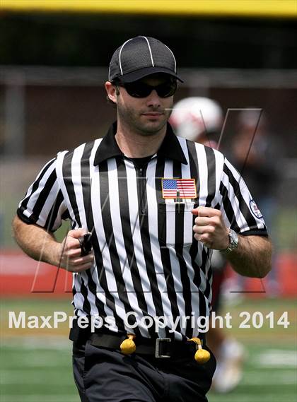 Thumbnail 1 in Redwood @ Acalanes photogallery.