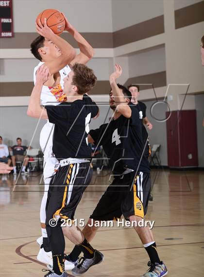Thumbnail 2 in Galena @ Palm Desert (MaxPreps Holiday Classic) photogallery.