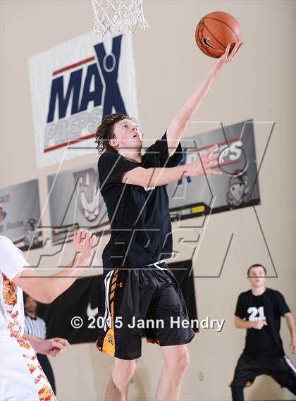 Thumbnail 2 in Galena @ Palm Desert (MaxPreps Holiday Classic) photogallery.