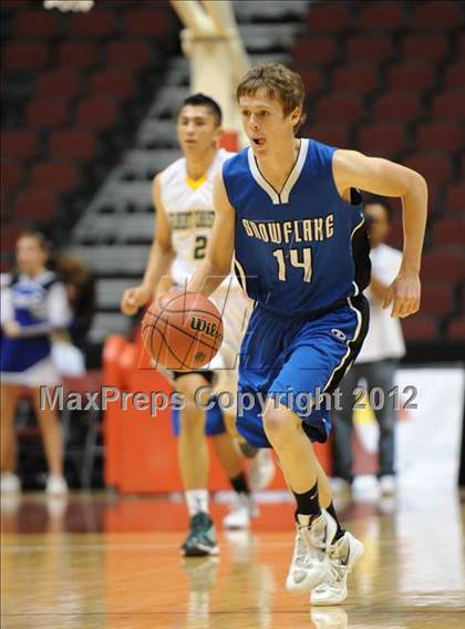 Thumbnail 1 in Gilbert Christian vs. Snowflake (AIA D3 Semifinals) photogallery.