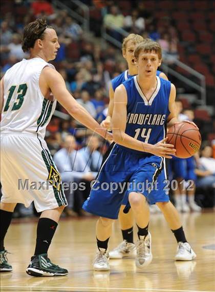 Thumbnail 1 in Gilbert Christian vs. Snowflake (AIA D3 Semifinals) photogallery.