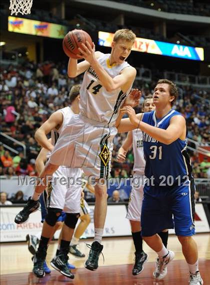 Thumbnail 3 in Gilbert Christian vs. Snowflake (AIA D3 Semifinals) photogallery.