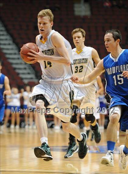 Thumbnail 2 in Gilbert Christian vs. Snowflake (AIA D3 Semifinals) photogallery.
