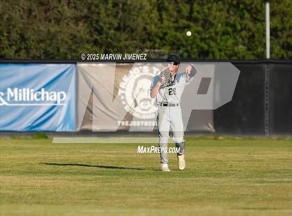 Thumbnail 2 in Calabasas @ Thousand Oaks photogallery.