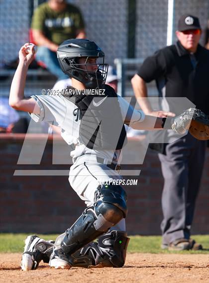 Thumbnail 1 in Calabasas @ Thousand Oaks photogallery.