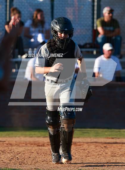 Thumbnail 3 in Calabasas @ Thousand Oaks photogallery.