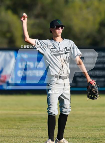 Thumbnail 2 in Calabasas @ Thousand Oaks photogallery.