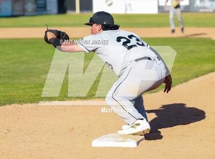 Thumbnail 3 in Calabasas @ Thousand Oaks photogallery.