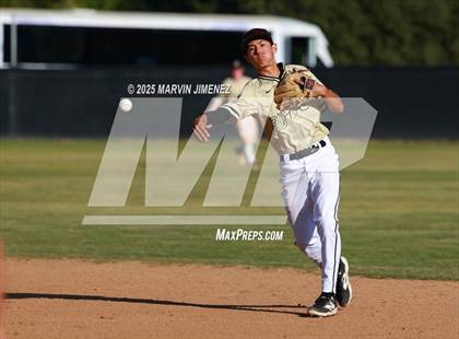 Thumbnail 2 in Calabasas @ Thousand Oaks photogallery.