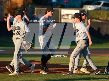 Thumbnail 3 in Calabasas @ Thousand Oaks photogallery.