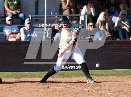 Thumbnail 3 in Calabasas @ Thousand Oaks photogallery.