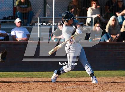 Thumbnail 1 in Calabasas @ Thousand Oaks photogallery.