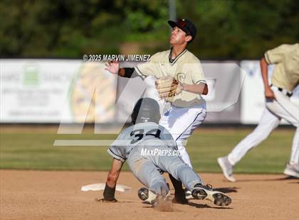 Thumbnail 3 in Calabasas @ Thousand Oaks photogallery.