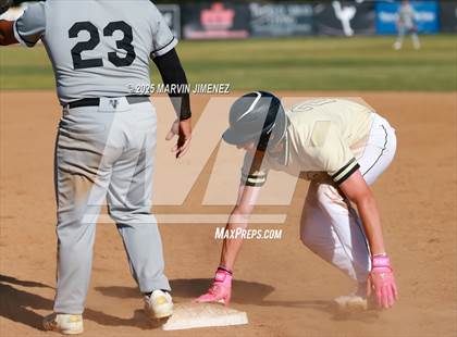 Thumbnail 3 in Calabasas @ Thousand Oaks photogallery.