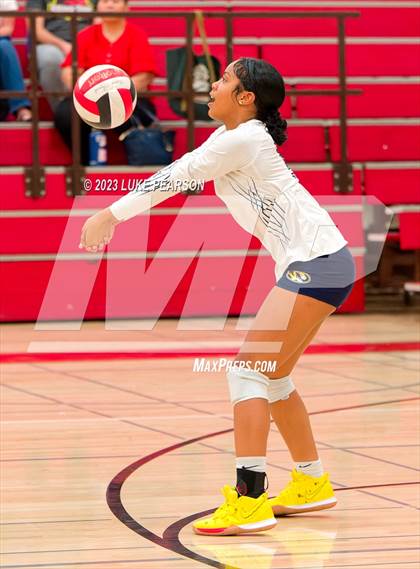 Thumbnail 3 in Inderkum @ Bella Vista photogallery.