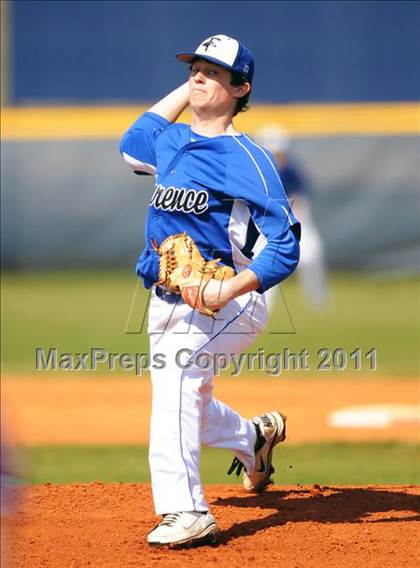 Thumbnail 3 in Lee vs Florence  photogallery.