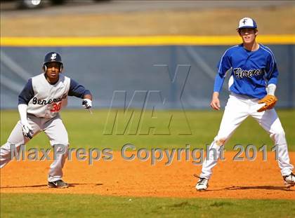 Thumbnail 1 in Lee vs Florence  photogallery.