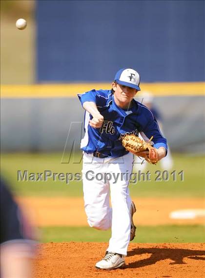 Thumbnail 1 in Lee vs Florence  photogallery.